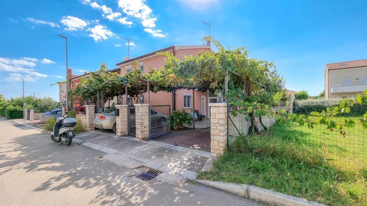 Ferienwohnung Stelia Novigrad Istria Exterior foto